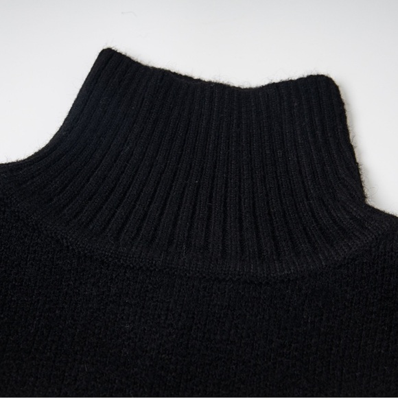 Stussy Black Turtleneck Sweater - Picture 2 of 8